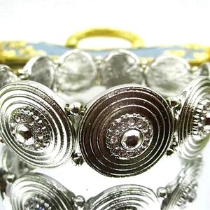 💖Circular Fashion Bracelet